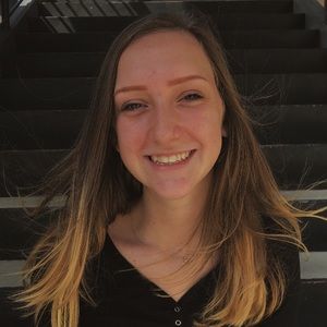 Meet your Posher, Lauren